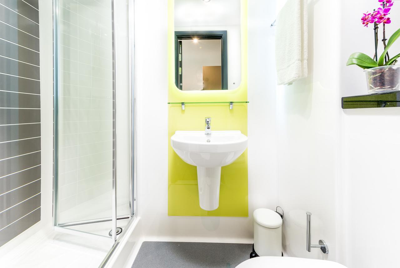 New Street Serviced Apartments Luton  Bagian luar foto