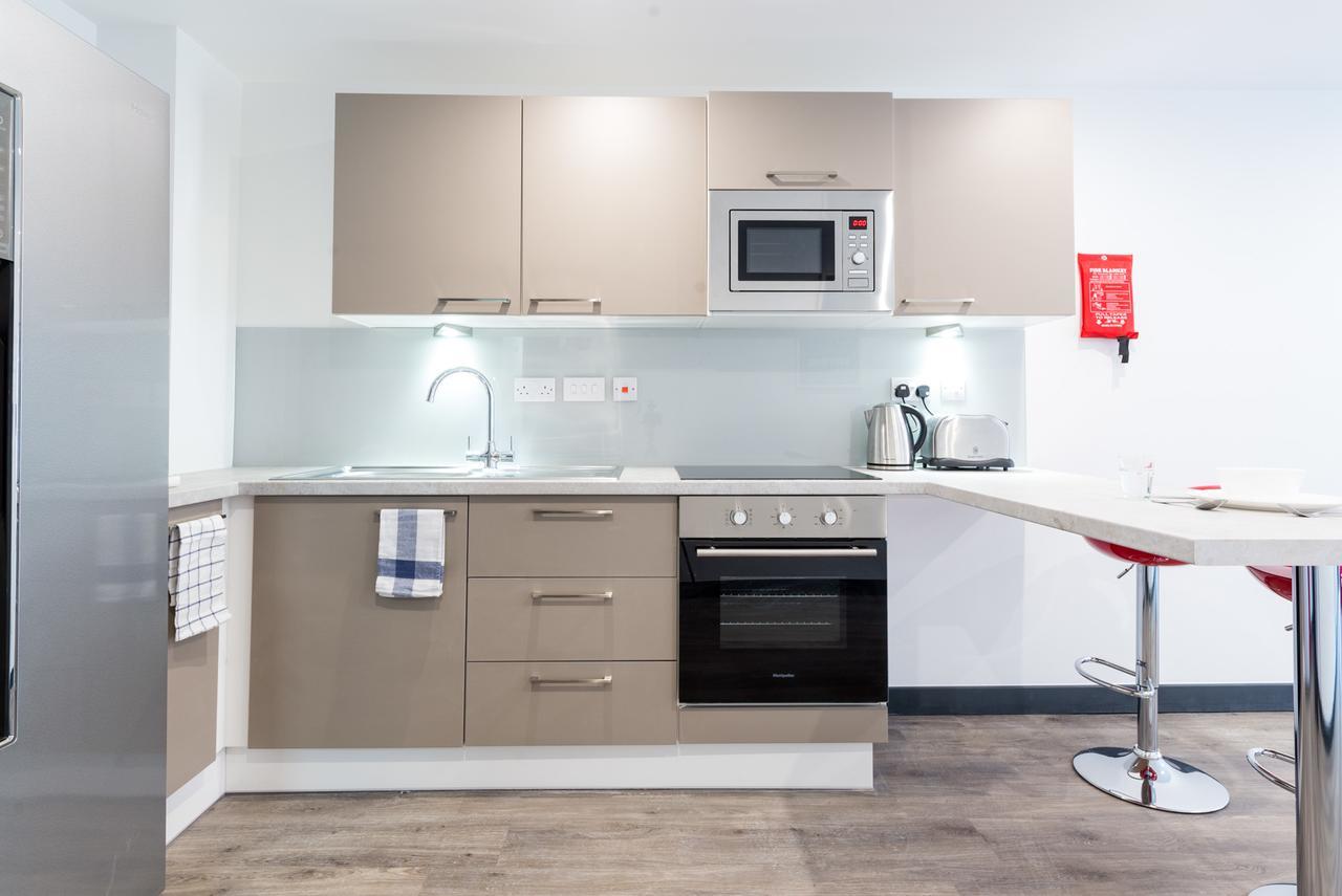New Street Serviced Apartments Luton  Bagian luar foto