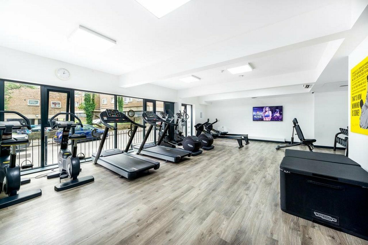 New Street Serviced Apartments Luton  Bagian luar foto