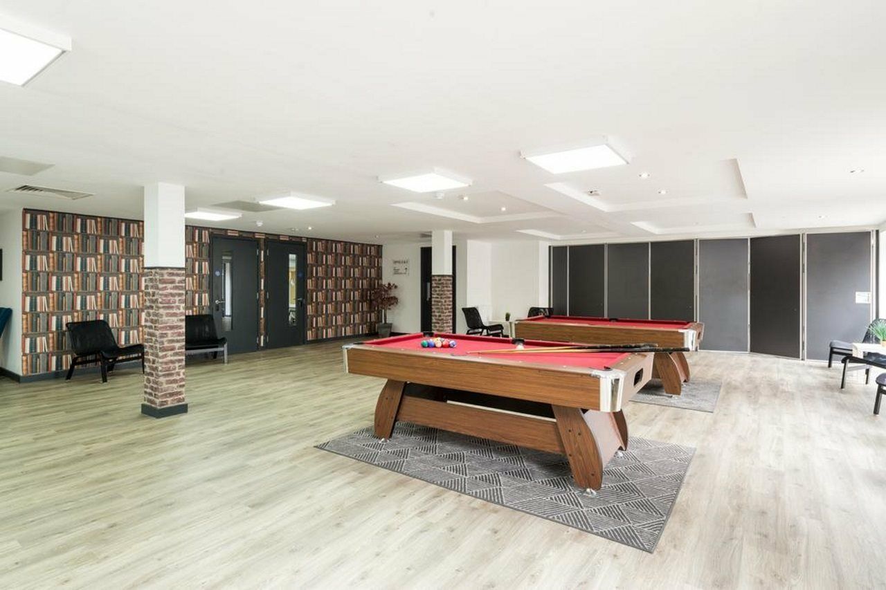 New Street Serviced Apartments Luton  Bagian luar foto